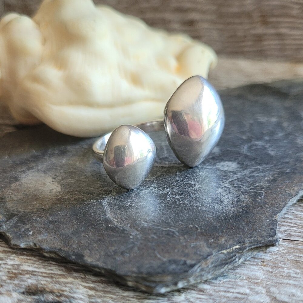 Stella and Dot Adjustable Silver Ulani Ring